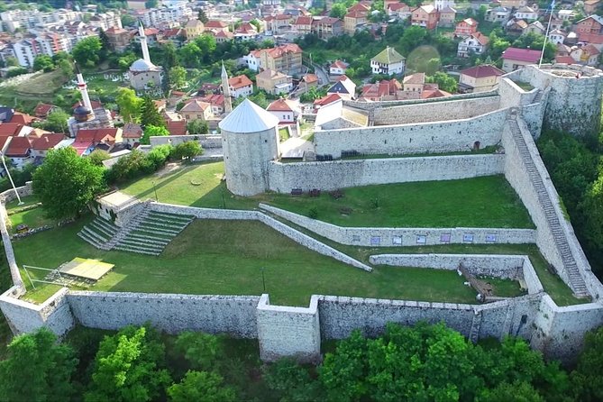 CENTRAL BOSNIA | A medieval tour (Jajce + Travnik + Pliva lakes) - Tvrdava Stari grad Old Fort: medieval walls, missing answers