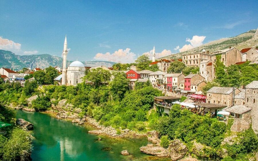 Day Trip From Dubrovnik: Mostar & Kravice Waterfalls - Who should book this tour, and who might want a different plan