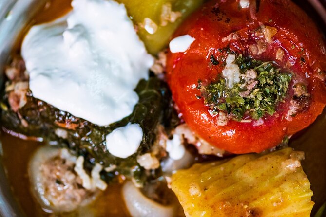 Delicious Sarajevo: Eat, Walk & Discover City Tour - Bosnian pie in a buregdžinica: watch, learn, taste
