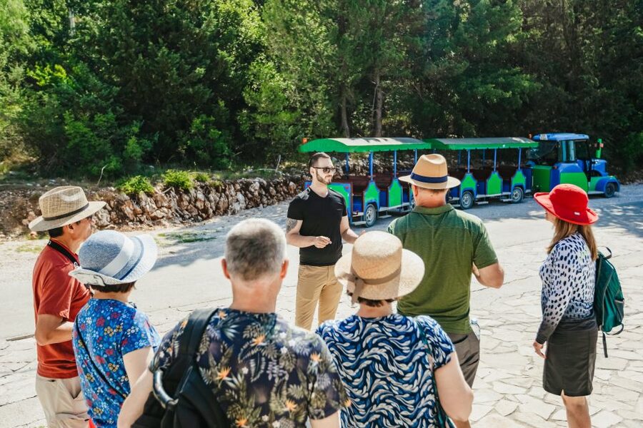 Dubrovnik: Mostar and Kravice Waterfalls Small-Group Tour - A Guide Can Make the Whole Drive Matter