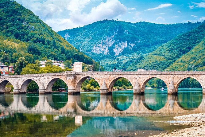 From Sarajevo: Višegrad, Andrićgrad, Drvengrad & Šargan tour - Višegrad and the Mehmed Paša Sokolović Bridge: UNESCO, but make it practical