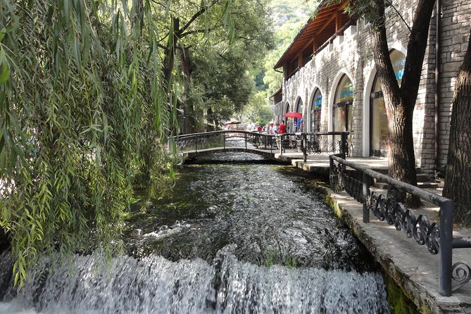 Jajce, Travnik, Pliva lake and Watermills Tour - Pliva Waterfall in Jajce, the 21-meter drop right in town