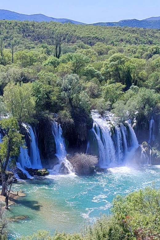Mostar: 1-Way Herzegovina Highlights Tour to Dubrovnik - Pick-Up to Dubrovnik: Door-to-Door, Small Group, and Live Commentary