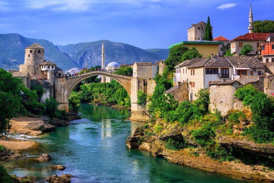 Mostar and Kravice Waterfalls Full-Day Tour from Split - Mostar food and coffee: what to aim for with your free time