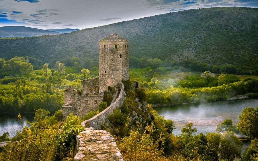 Mostar and Počitelj Day Trip from Dubrovnik - Dubrovnik to Bosnia in one day, without the headache