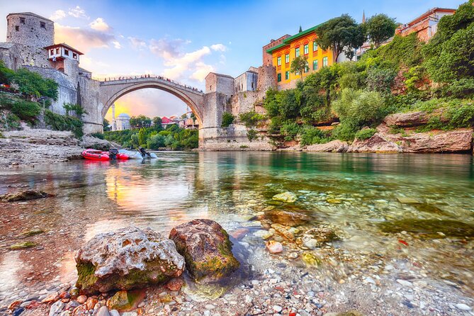 Mostar & Herzegovina 4 Cities Day-tour from Sarajevo (fees incl.) - Entering Herzegovina from Sarajevo on a single loop
