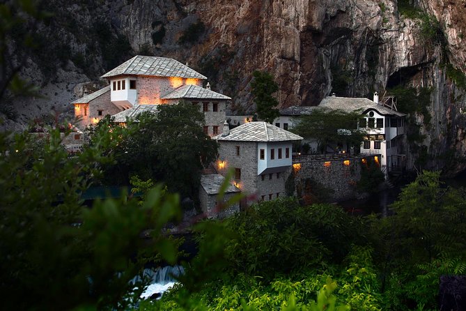 Mostar,Kravica Waterfall,Blagaj,Počitelj - Day Tour from Sarajevo - Mostar’s Old Bridge and Old Town: the war-rebuilt symbol you can walk