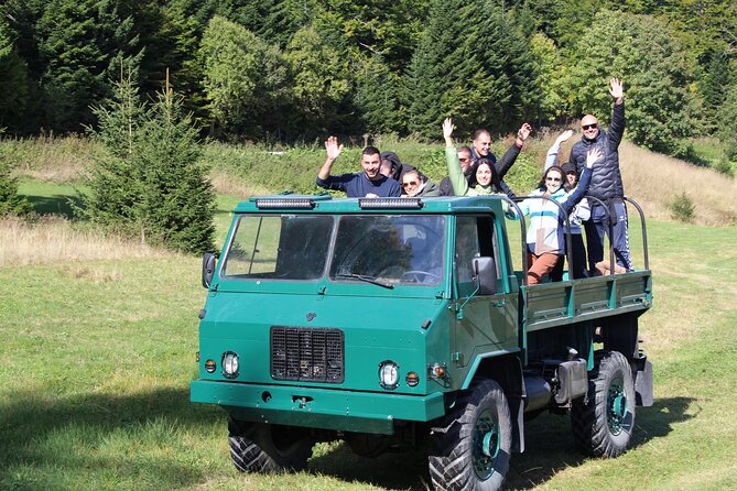 Private Full Day Safari Tour - Jugovo Lake and the hunters lodge lunch break