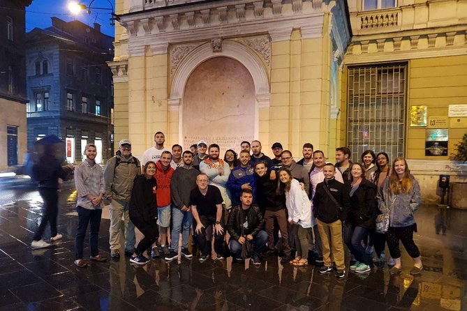 Sarajevo Essential Full Walking Tour - Sarajevo essential in 1 to 2 hours, with a guide who keeps pace
