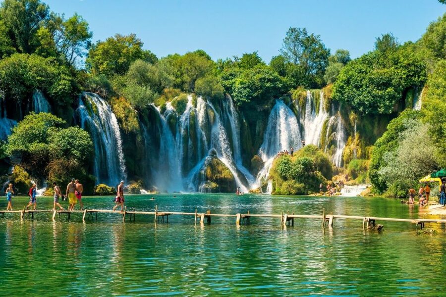 Sarajevo: One-Way Tour to Dubrovnik via Mostar - Sarajevo Pickup to Croatia Roads: How the Day Moves