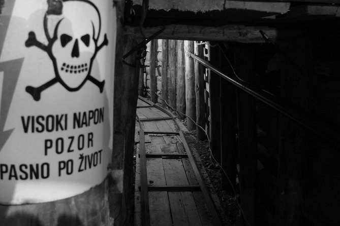 Sarajevo Under Siege: A City’s Struggle & Survival Tour - Yellow Fortress: Your Fast Intro to Siege Geography