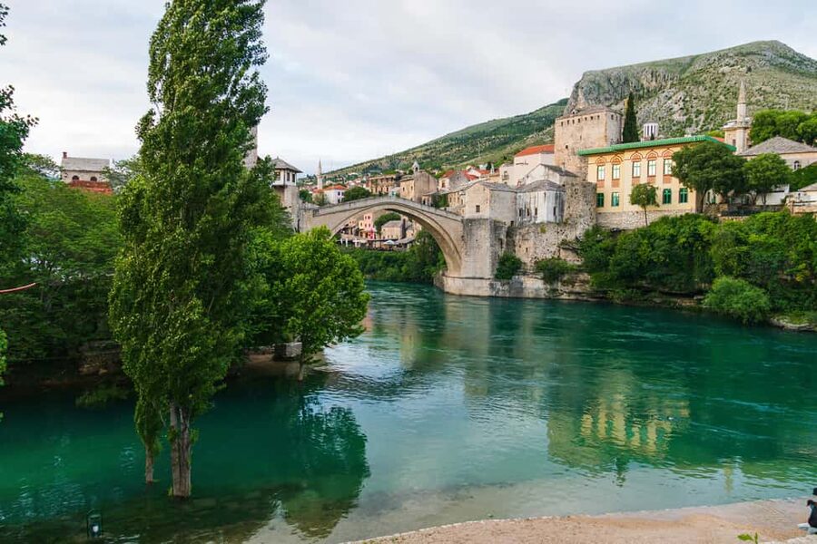 Split/Trogir: Mostar and Medjugorje Tour with Wine Tasting - Duration and pace: what the 10 hours really means for your day