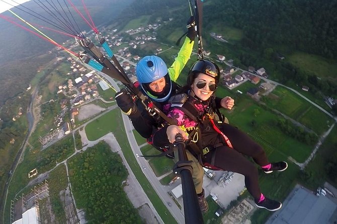 Tandem Paragliding Experience in Sarajevo, Bosnia and Herzegovina - Briefing and Gear: How First-Timers Keep Calm