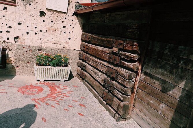 Tunnel Museum: Bosnian & Yugoslav Wars Tour with War Veteran - Jewish Cemetery Sarajevo: stepping into memory under Trebević